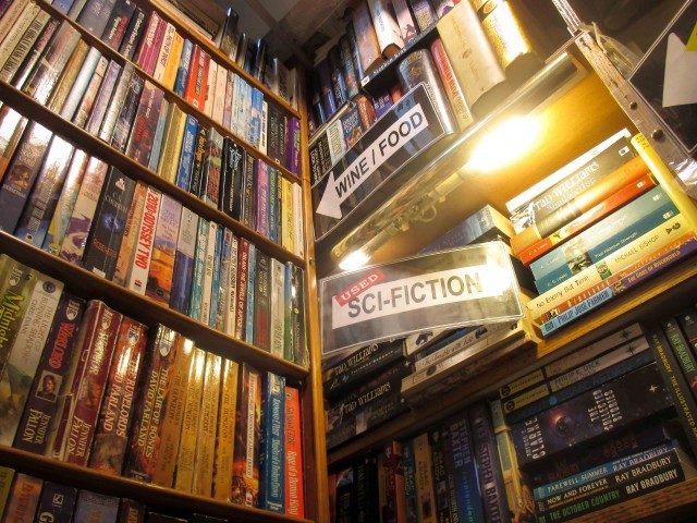 Bookstores Blog-1