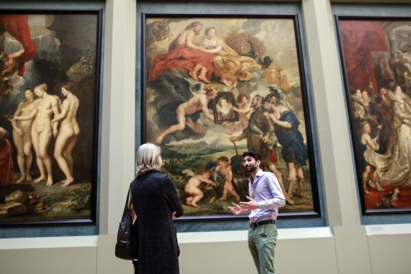 The Louvre’s “Hidden” Masterpieces - Tour Paris with Paris Muse