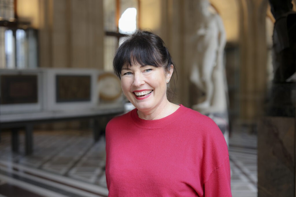 Amy Huntington • Paris Muse Tour Guide